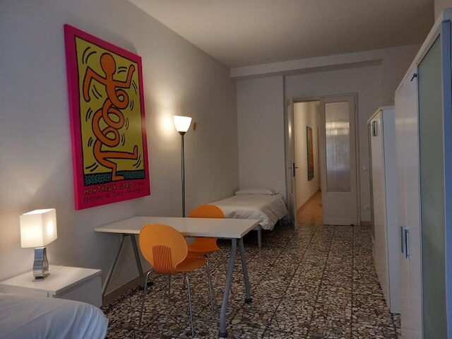 グイッチャルディーニ セカンド フロア