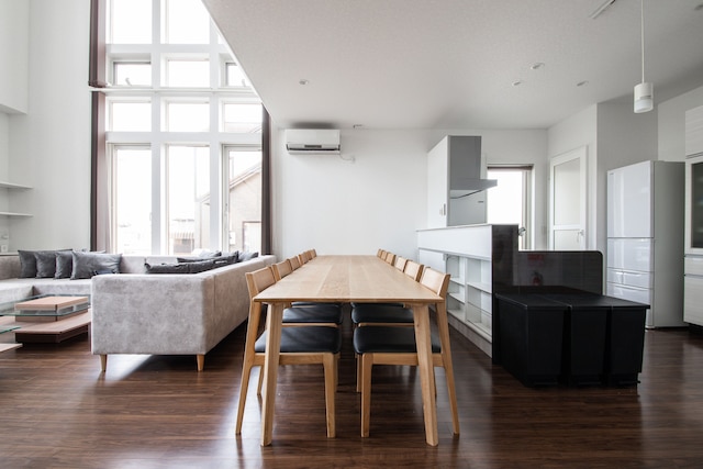 THE BEEHIVE KAMIFURANO