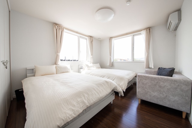 THE BEEHIVE KAMIFURANO