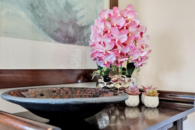 ニュー アメージング ラージ 3 ベッドルーム ダイレクト オーシャンフロント ペントハウス オン オーシャン ドライブ