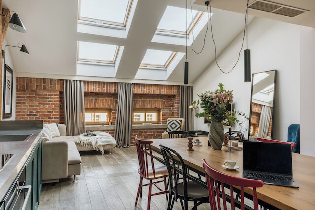 ペントハウス ストラドム - ロフトアフェア