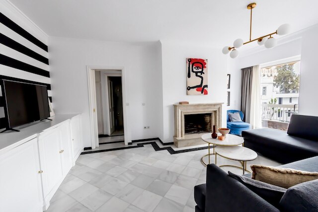 プロピレオン 8 ビッグ イン アテネ