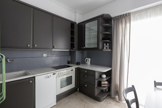 プロピレオン 8 ビッグ イン アテネ