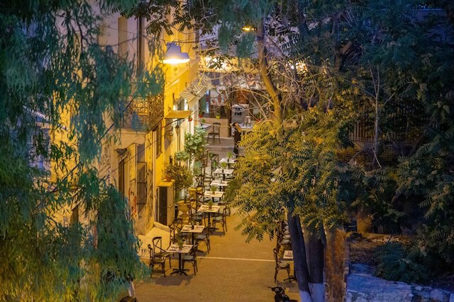 ルーカ ニカ 8 - オール イン アテネ