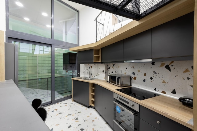 オン エア トップ デザインド ジェム