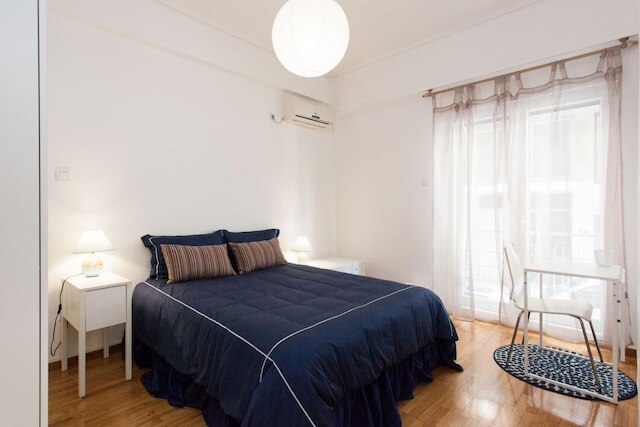 ラブリー 2 ベッドルーム アパートメント イン メタクスルギオ センター