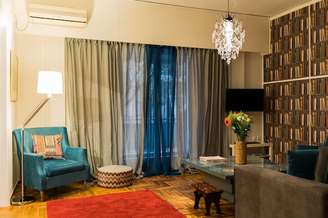 ミツェオン 2オス イン アテネ