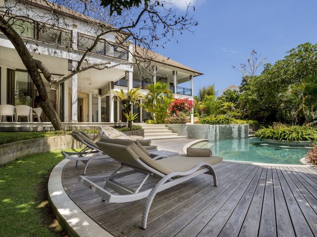 ヴィラ カジュラホ イン ペチトゥ