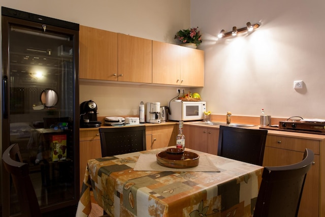 プシリ ネオクラシカル ハウス ウィズ ヤード - フリー パーキング