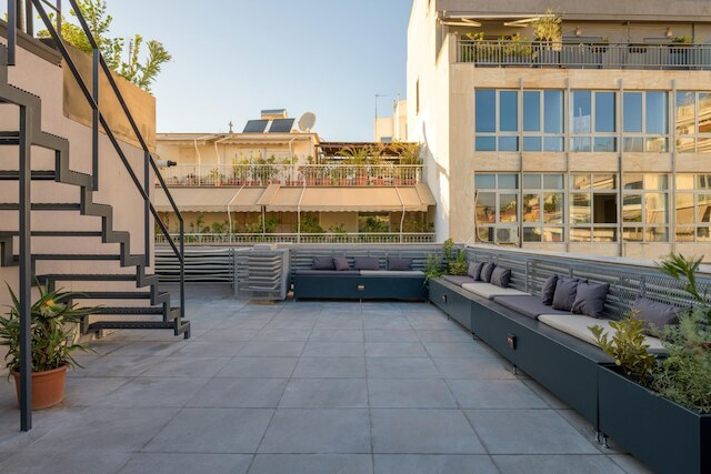 パラダイス スイート ウィズ ジャグジー アクロポリス ビュー