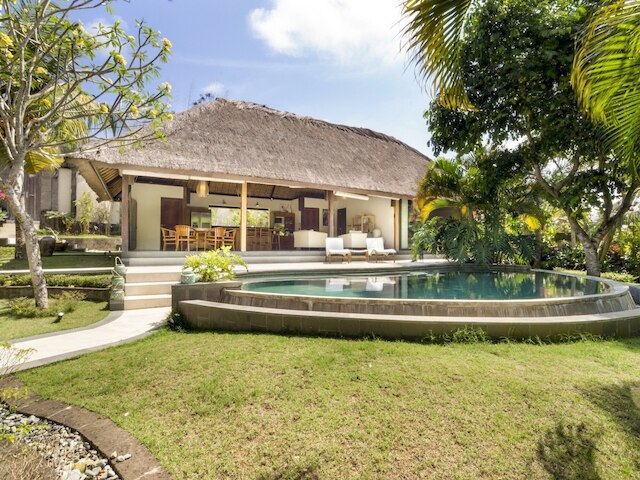 ヴィラ ラリタ イン ペチトゥ