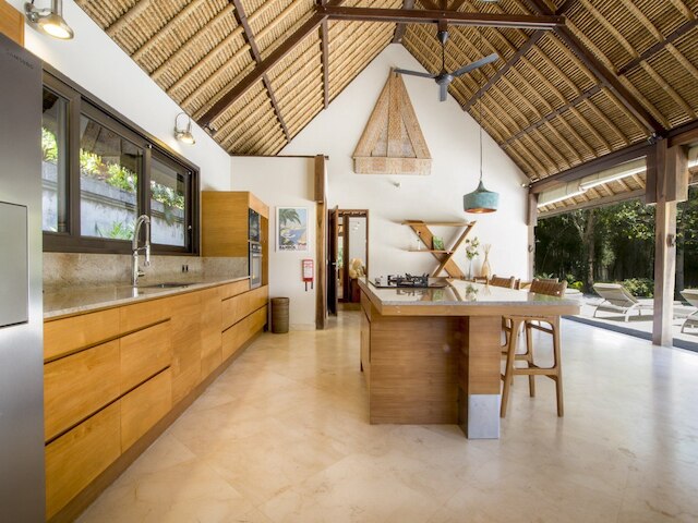 ヴィラ カユ メラ イン ペチトゥ