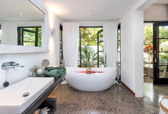 ヴィラ・ローラ