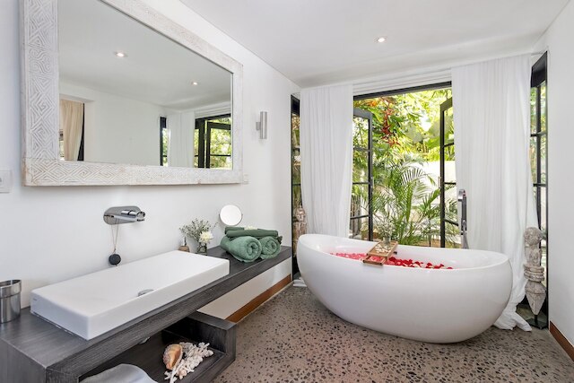 ヴィラ・ローラ