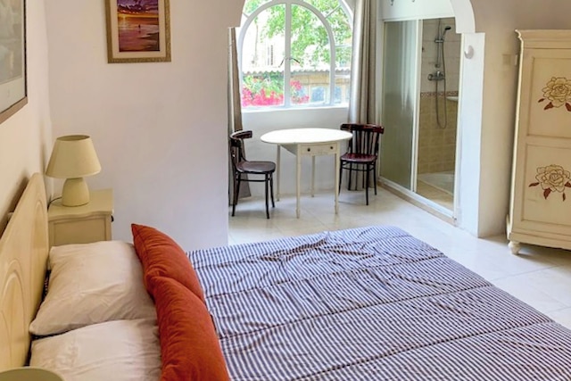 ブーゲンビリア ブリーズ & マリーナ ビュー