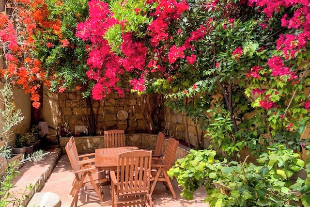 ブーゲンビリア ブリーズ & マリーナ ビュー