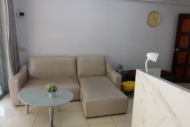 POP 75429 101 プレース・ナヴァナコーン