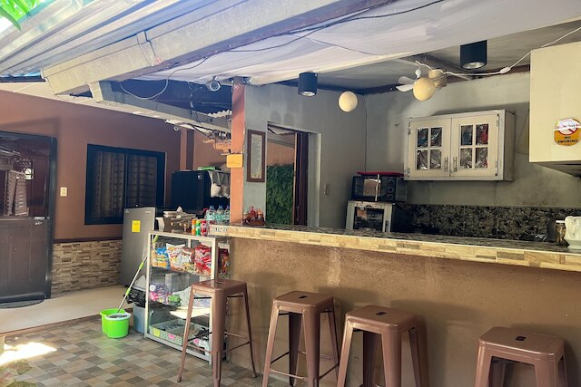 テンザイ ホームステイ