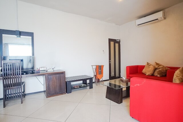 クイーン ローズ  ヴィラ & スパ