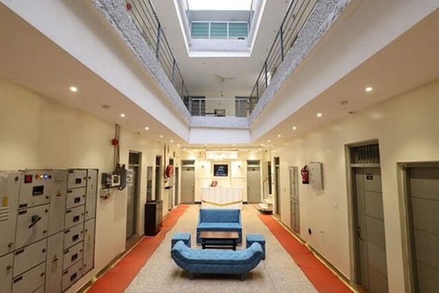 ホテル アムリット ニア オールド デリー レイルウェイ ステーション