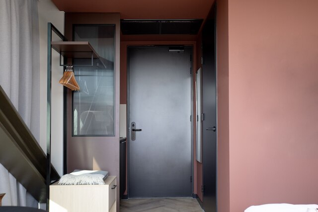 ボブ W ノールド