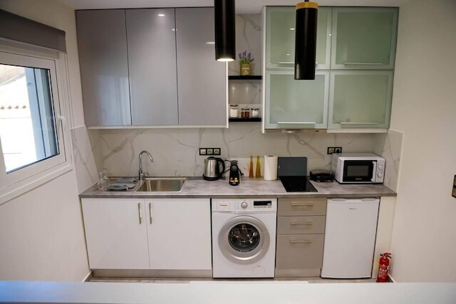 LK アパートメンツ B - アテネ シティ