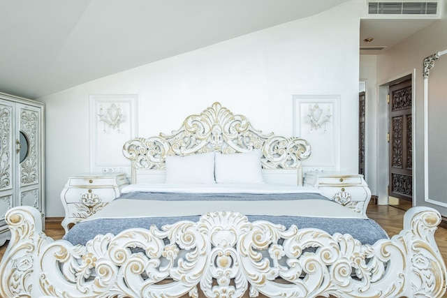 マグニフィセント ヒストリック マンション イン ベイレルベイ