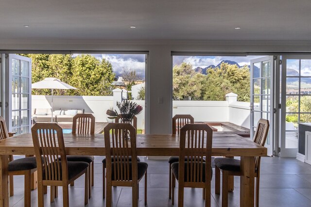 サンセット・ファーム・ステレンボッシュ