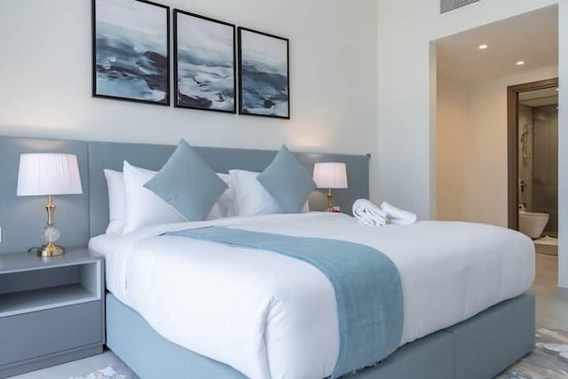 ヴォーグ - ドバイフレームビュー