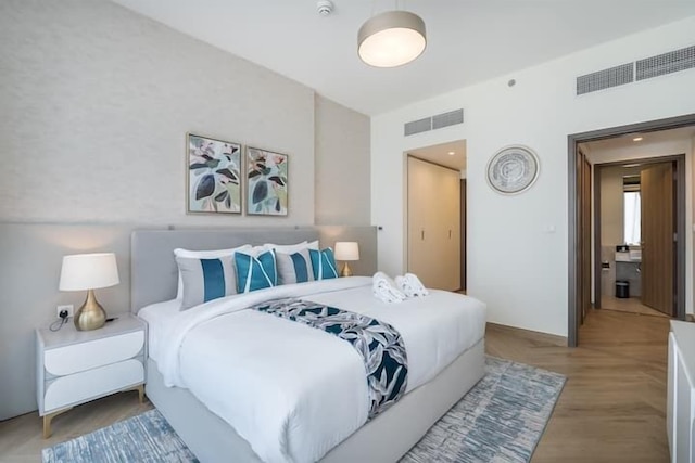 ヴォーグ - ドバイフレームビュー