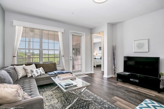 レイクビュー ニルヴァーナ 3 ベッドルーム コンド バイ RedAwning