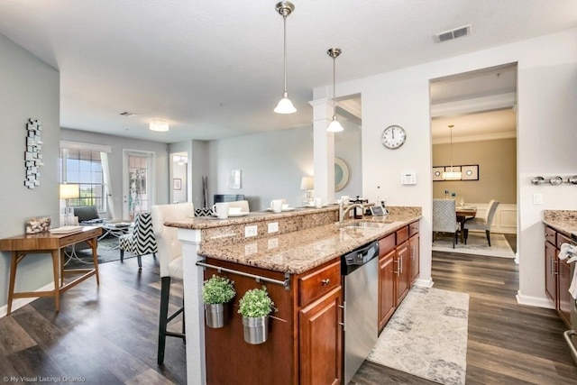 レイクビュー ニルヴァーナ 3 ベッドルーム コンド バイ RedAwning