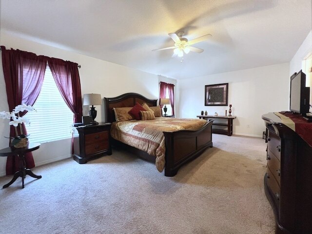 コージー 4 ベッド 3 バス プール ホーム ウィズ ゲームルーム-4450np 4 ベッドルーム ホーム バイ RedAwning