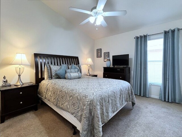 コージー 4 ベッド 3 バス プール ホーム ウィズ ゲームルーム-4450np 4 ベッドルーム ホーム バイ RedAwning