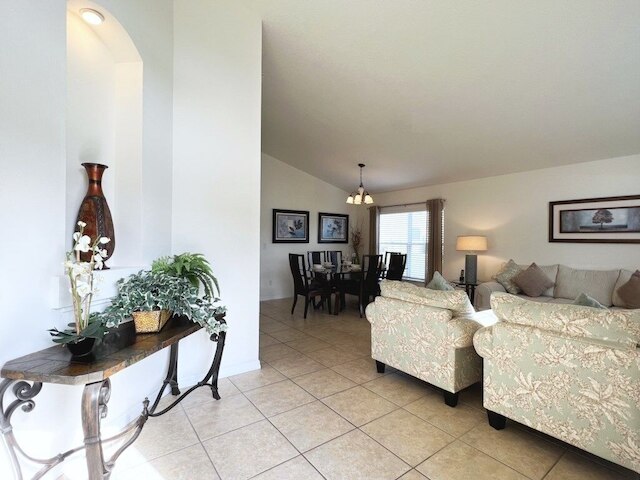 コージー 4 ベッド 3 バス プール ホーム ウィズ ゲームルーム-4450np 4 ベッドルーム ホーム バイ RedAwning