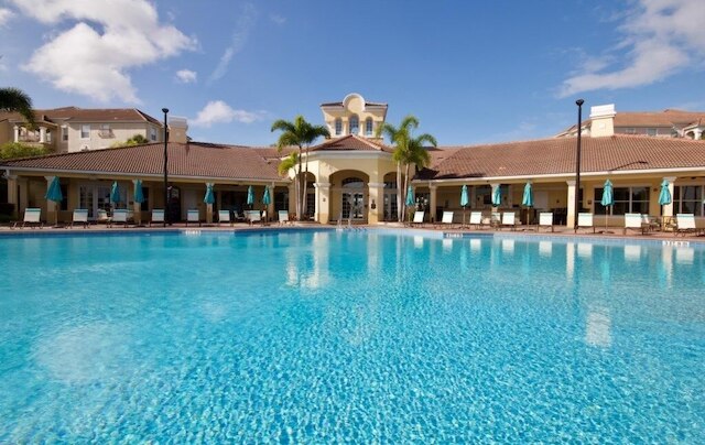 ヴィスタ ケイ ラグジュアリー シークレット 3 ベッドルームコンドミニアム バイ レッドオーニング