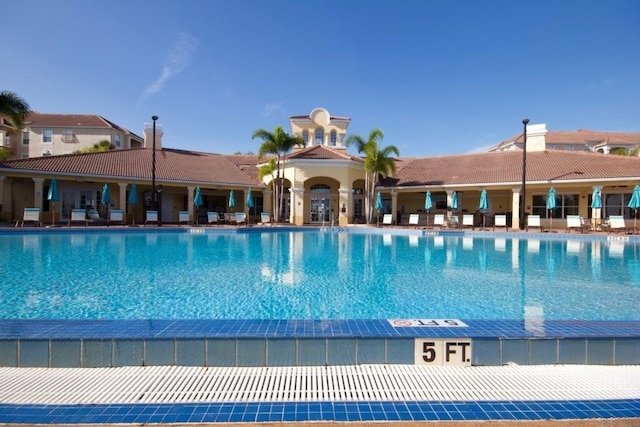 ペントハウス ユートピア 3 ベッドルーム コンド バイ レッドオーニング