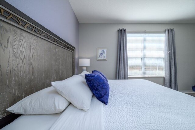 ビスタ ケイ レイクビュー エリシウム 3 ベッドルーム コンド バイ レッドオーニング