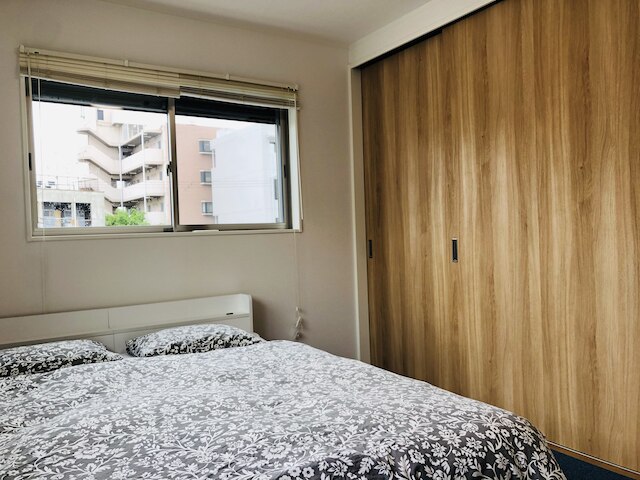 チャリズハウス