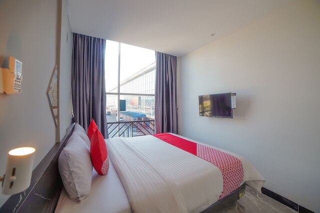 キャピタル O 90447 カルドパ ホテル メガパーク