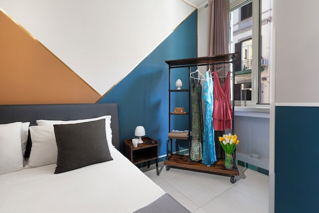 ロイヤルルームスステーションナポリ