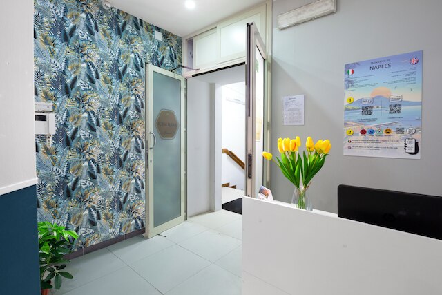 ロイヤルルームスステーションナポリ