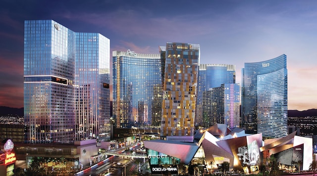 ゴージャス スイーツ ヴィダラ