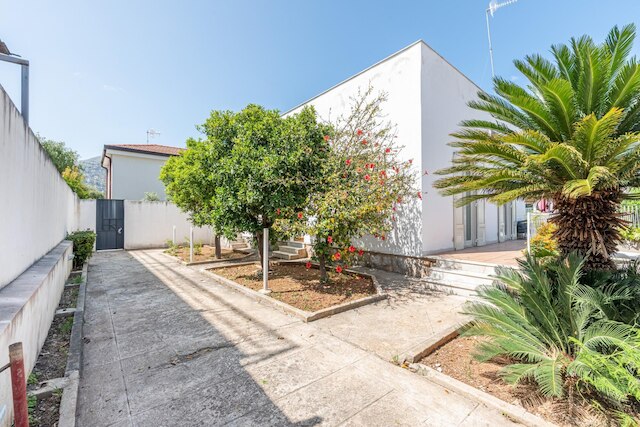 ヴィッリーノ アダ ア モンデッロ by ワンダフル イタリー