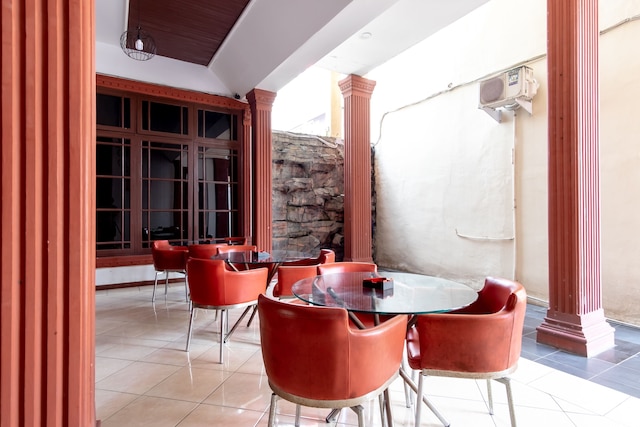 OYO  2777 スリープオーバー セイ セラユ