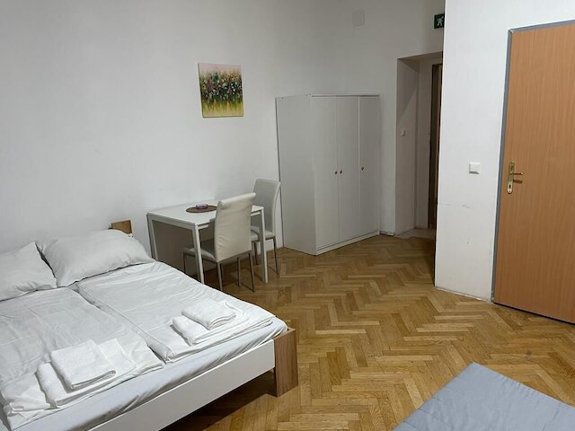 イージーブックイン