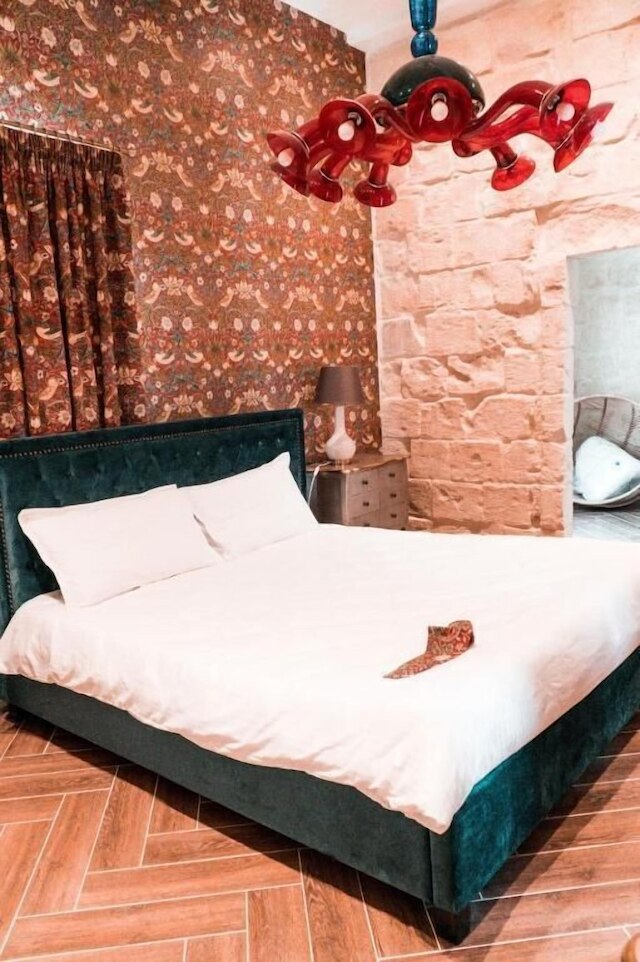 レッド・ファーム・レライ・アンド・スパ