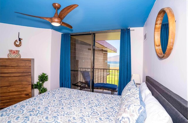 オーシャンフロントペントハウスビスタ