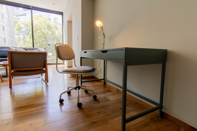 カピタリア テミストクレス ポランコ