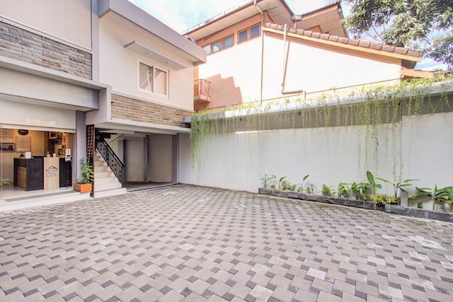 スーパー  OYO  コレクション O 3280 チンドニ ララス